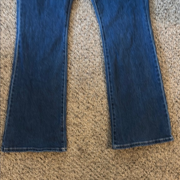 Wild Fable flared butterfly pocket jeans size 14 - Picture 4 of 8
